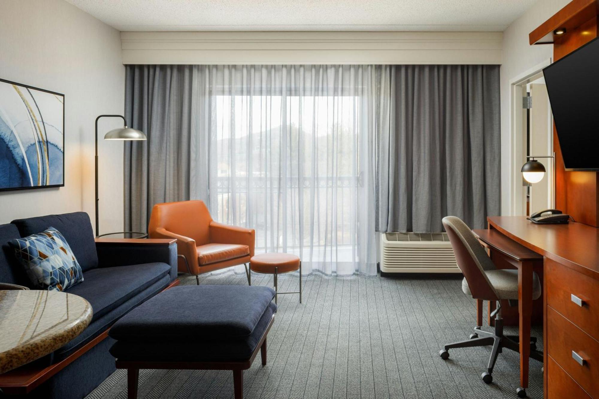 Courtyard By Marriott Hotel Boone